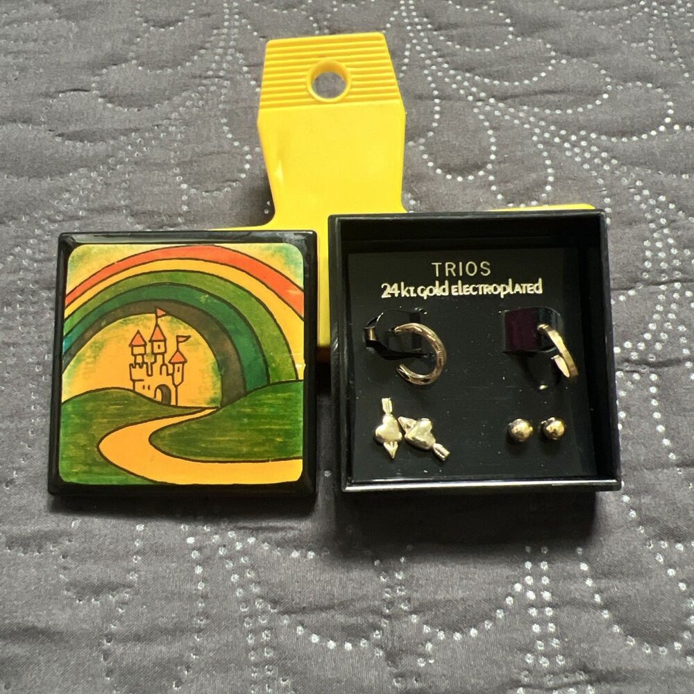 VTG TRIOS 24kt Gold Electroplated 3pc Earring Gift Set House Decorative Box NIB